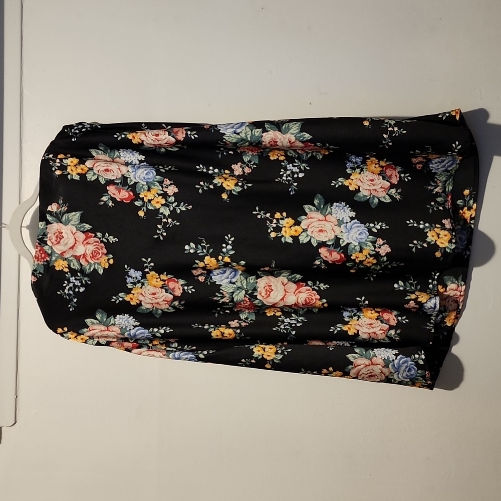Forever 21 Plus Floral Satin Midi Skirt